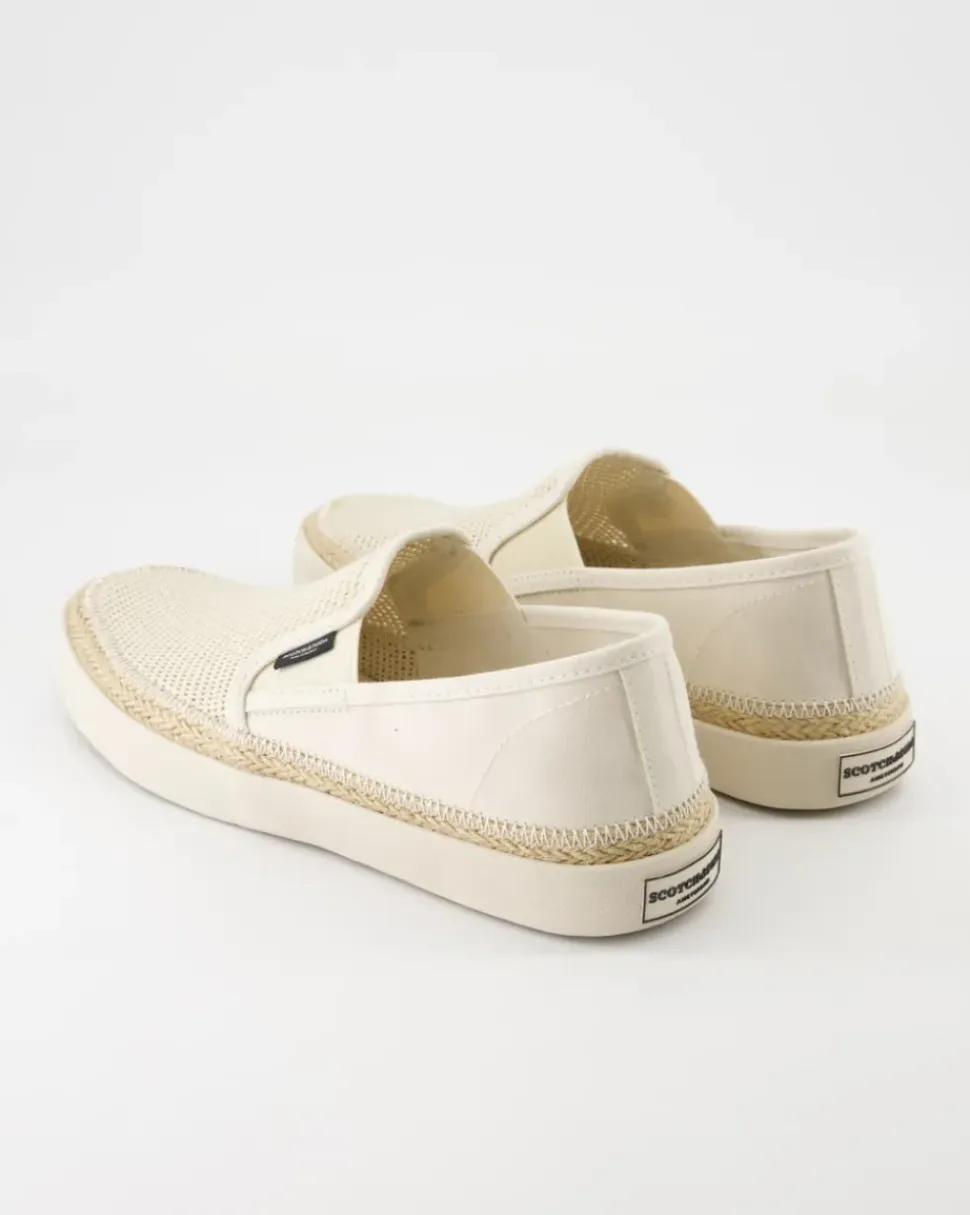 Izomi M 11C Slipper in Beige