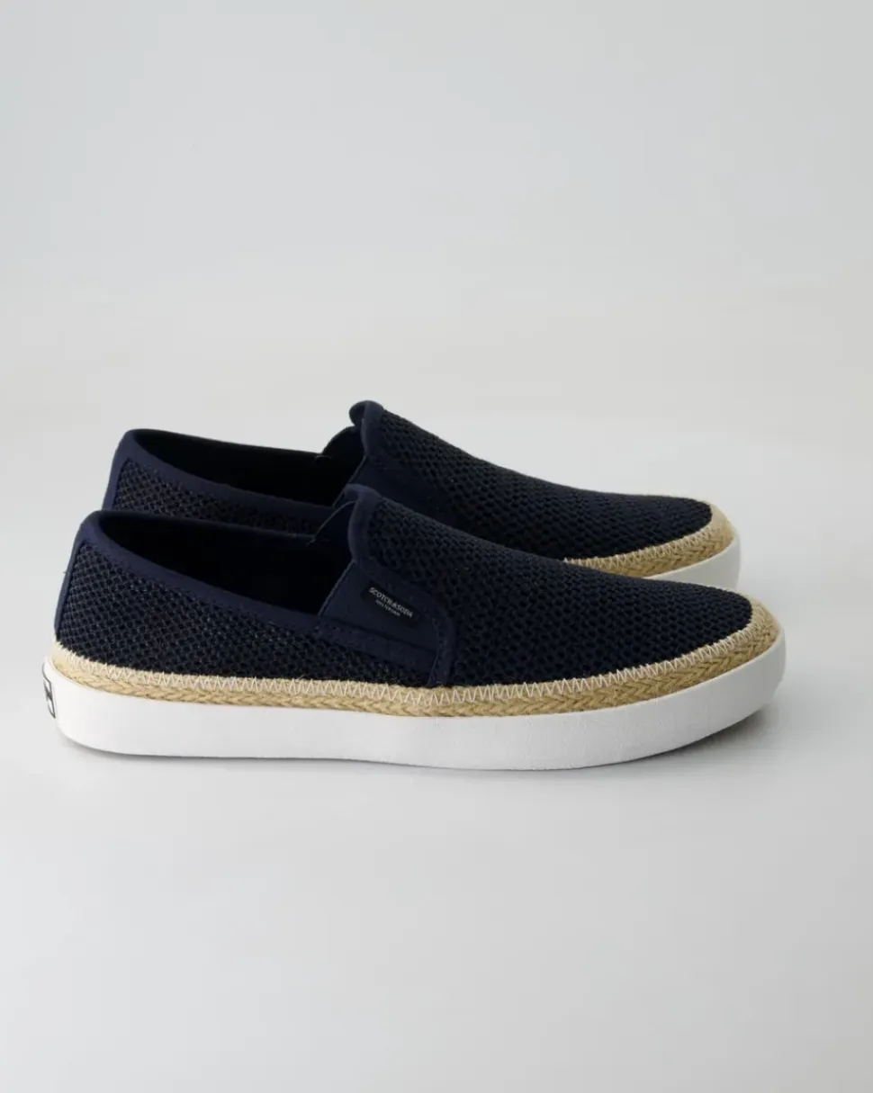 Izomi Slipper in Blau