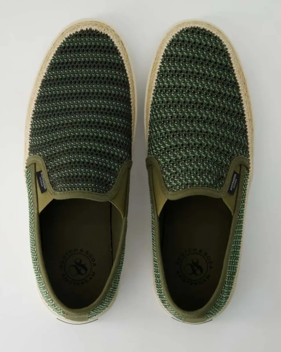 Izomi Slipper in Grün