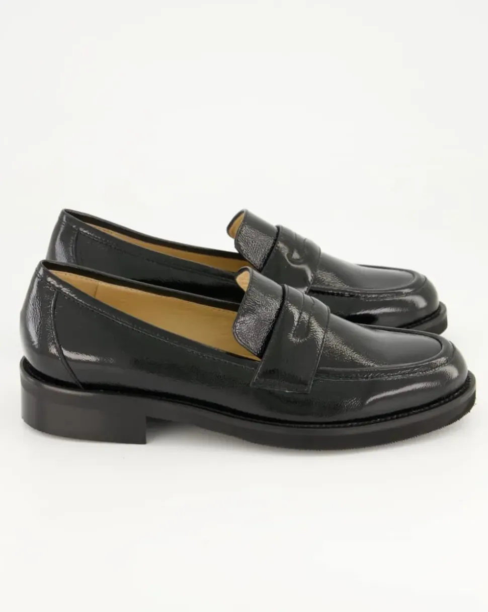 K300M Slipper in Schwarz