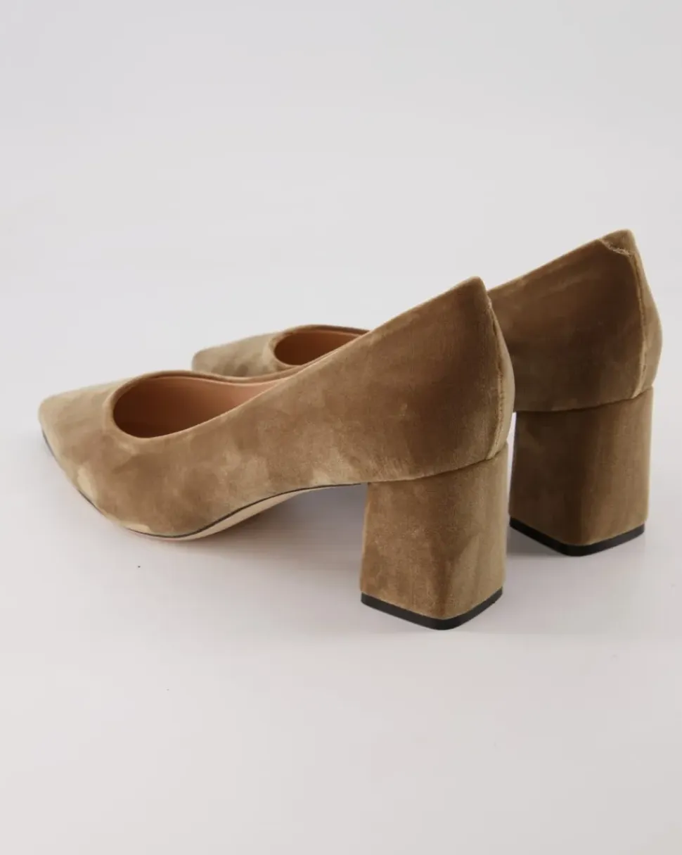 L01 Pumps in Beige