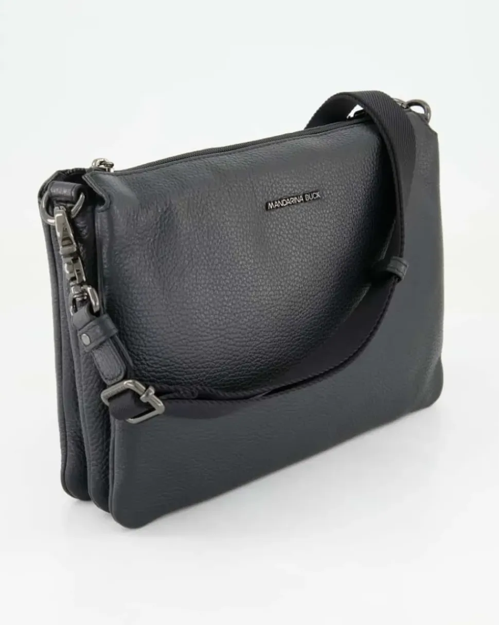 Mellow Leather Crossover Handtasche in Schwarz