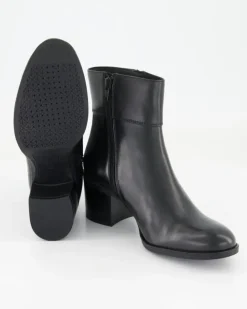 New Asheel Stiefeletten in Schwarz