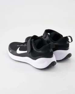 Nike Revolution 7 Sneaker in Schwarz