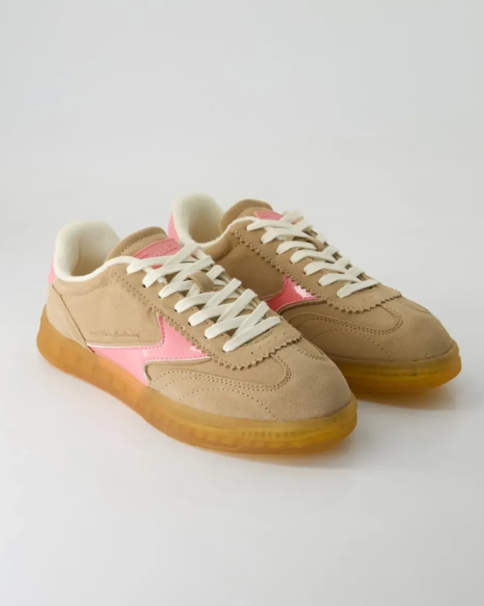 Nixie Sneaker in Beige