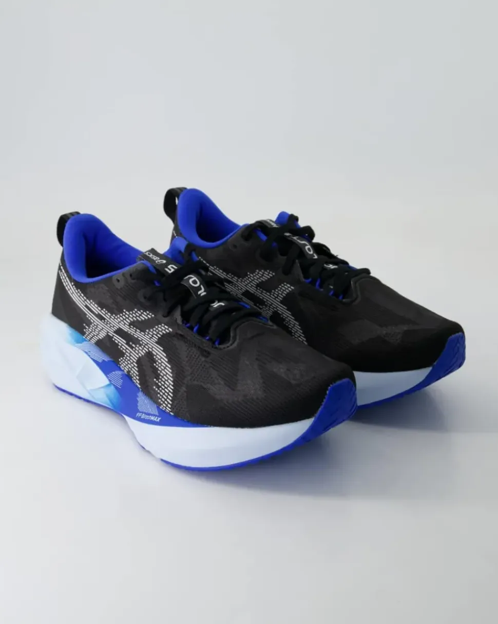 Novablast 5 Sportschuhe in Schwarz