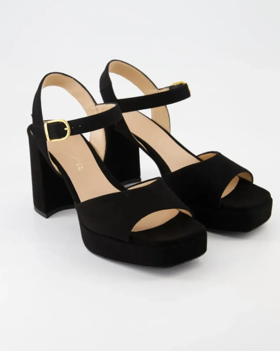 Odran 24 Sandalen in Schwarz