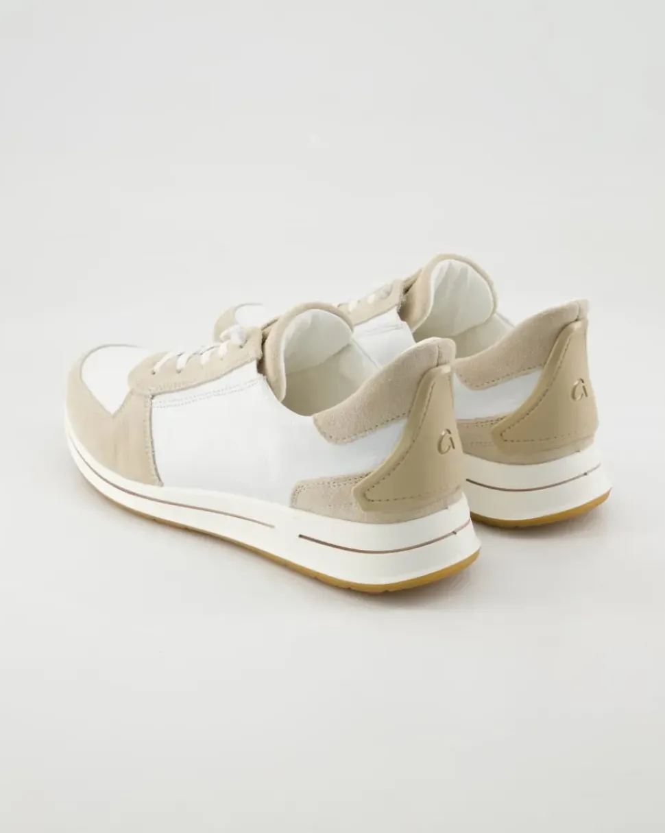OSAKA Sneaker in Beige