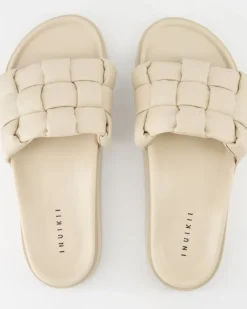 Padded Braided Pantoletten in Beige