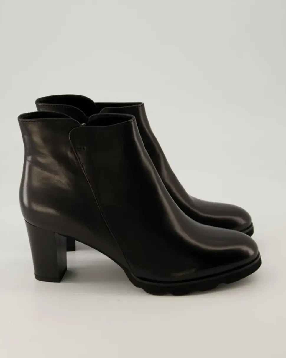 Patricia 01 Stiefeletten in Schwarz
