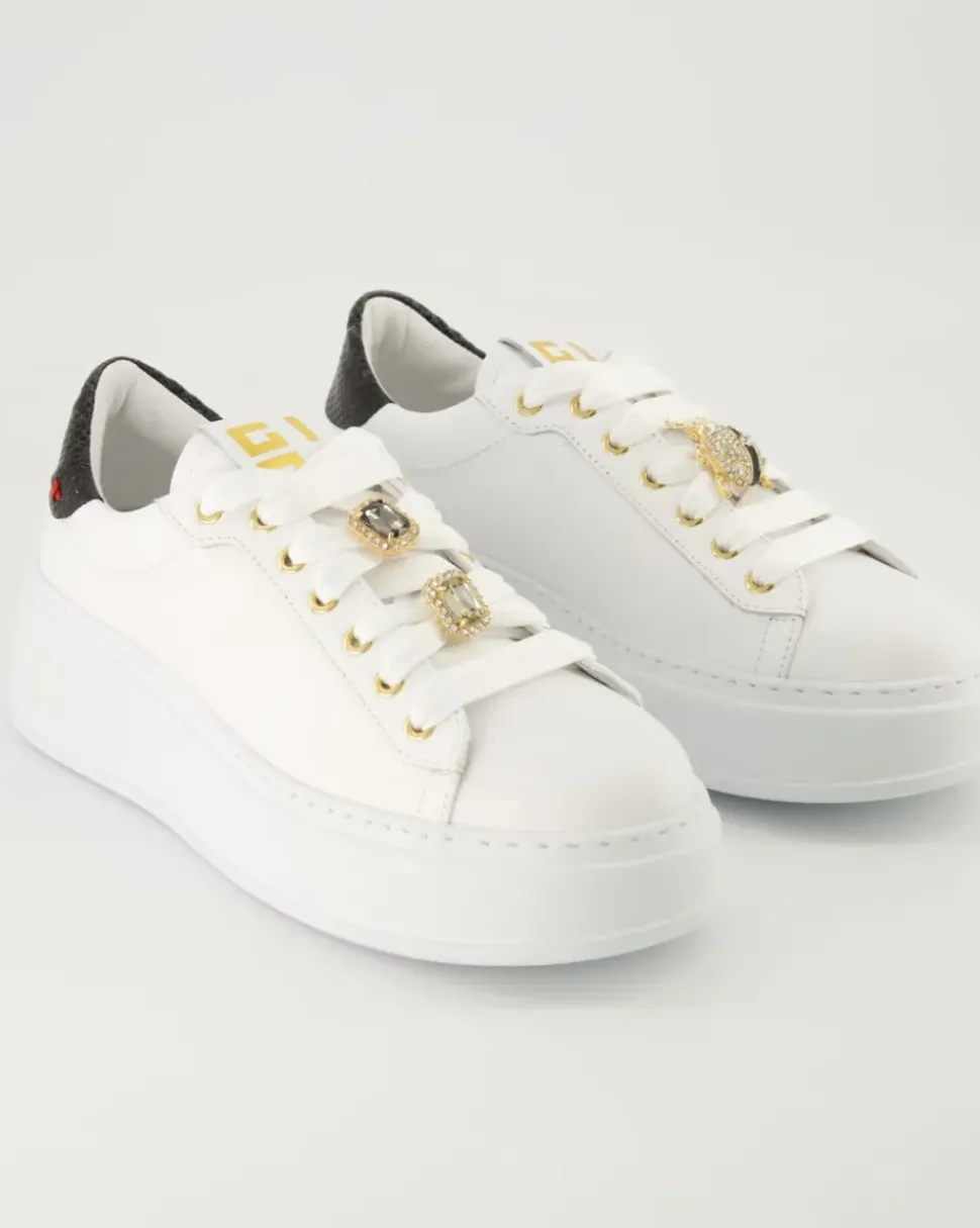 PIA Schnürschuhe in Weiß