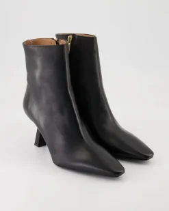 P01723N Stiefeletten in Schwarz