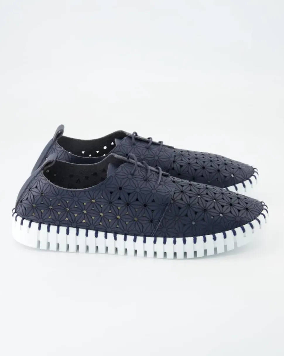 Poppy Sneaker in Blau