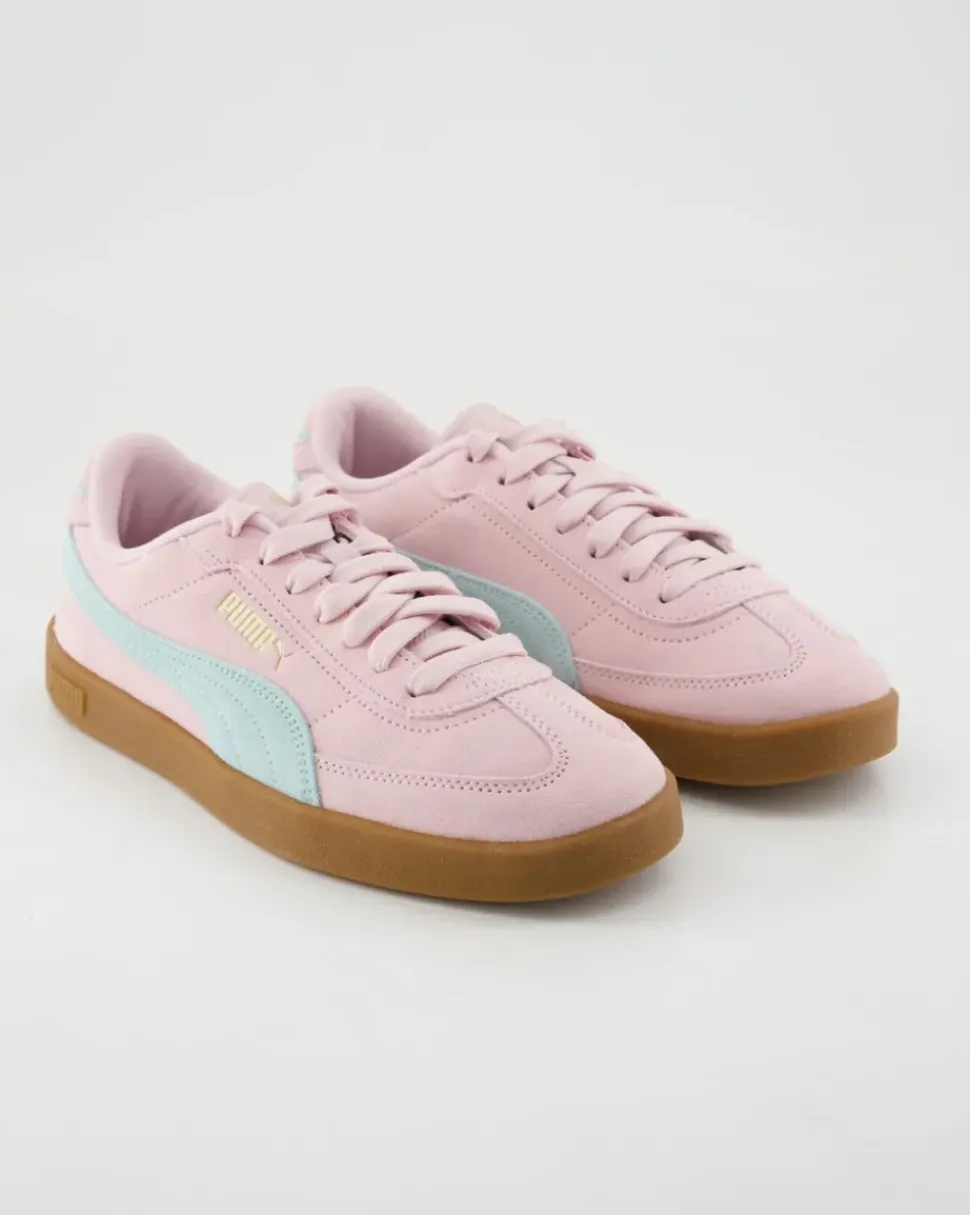 Puma Club II Era Suede Sneaker in Rosa