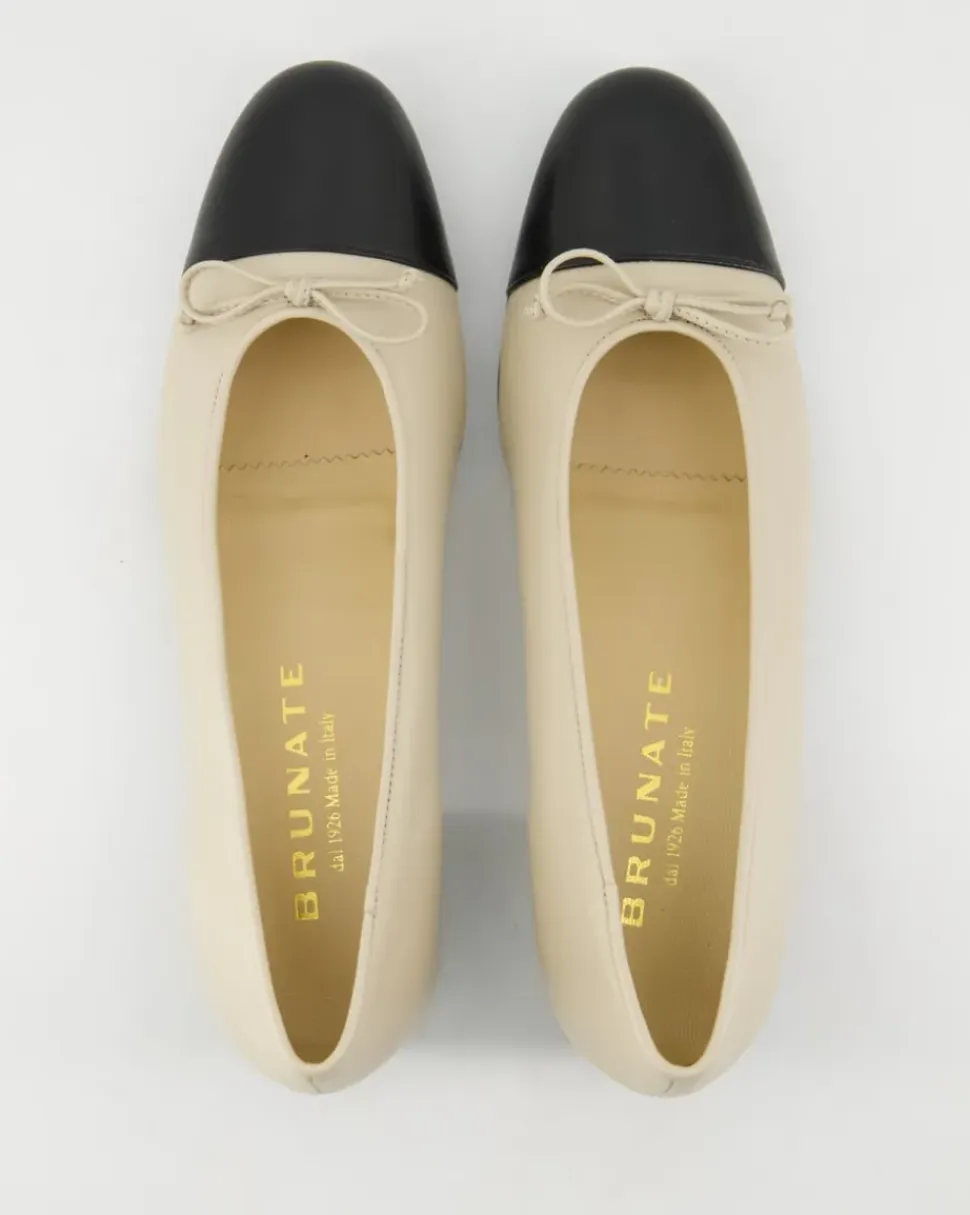 32323 Pumps in Beige