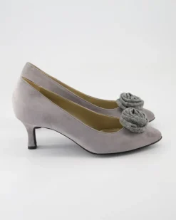 1990-04 Pumps in Grau