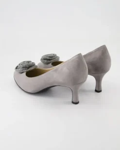 1990-04 Pumps in Grau