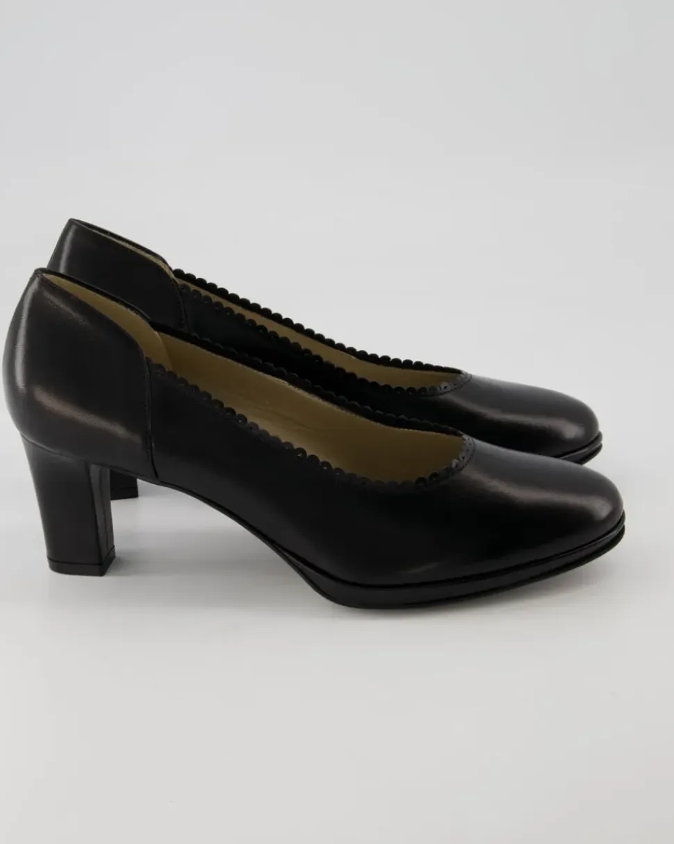 1938-01 Pumps in Schwarz