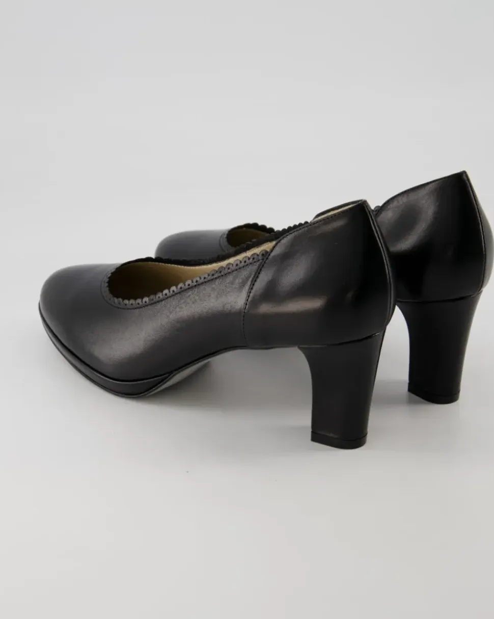 1938-01 Pumps in Schwarz