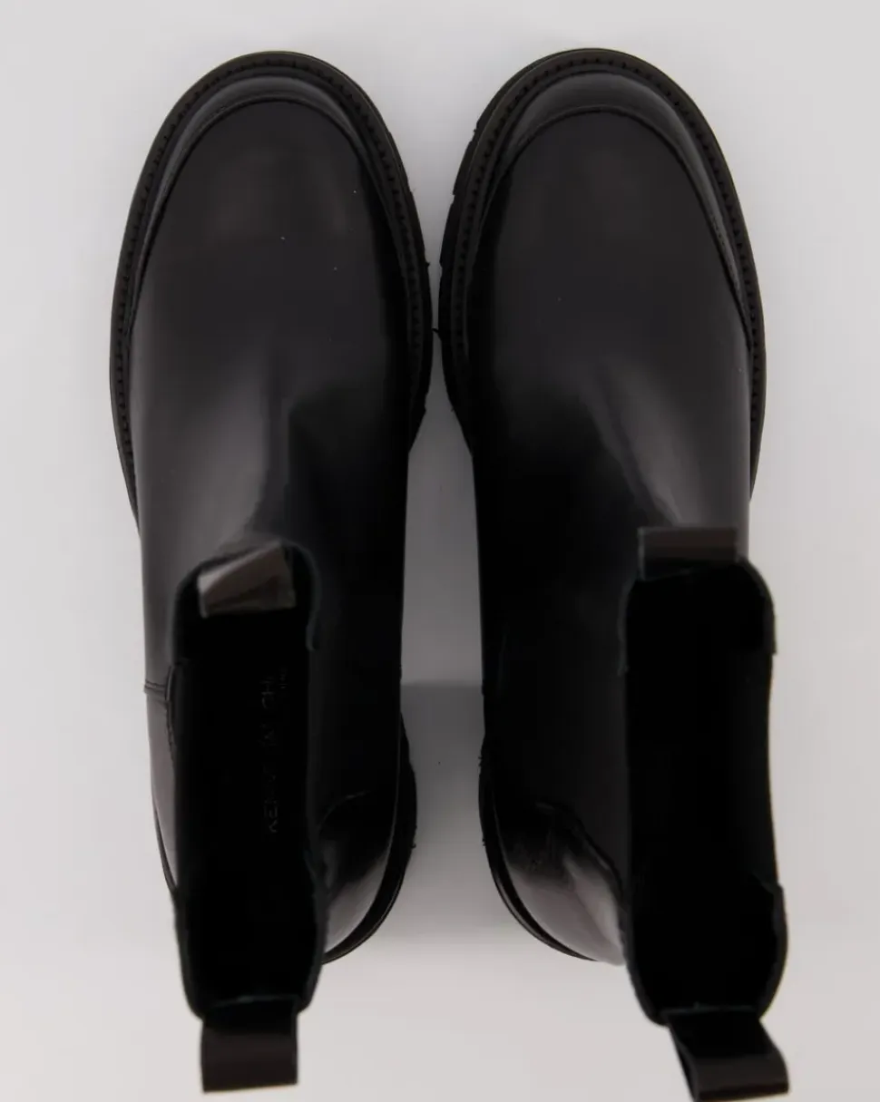 PUNCH Chelsea Boots in Schwarz
