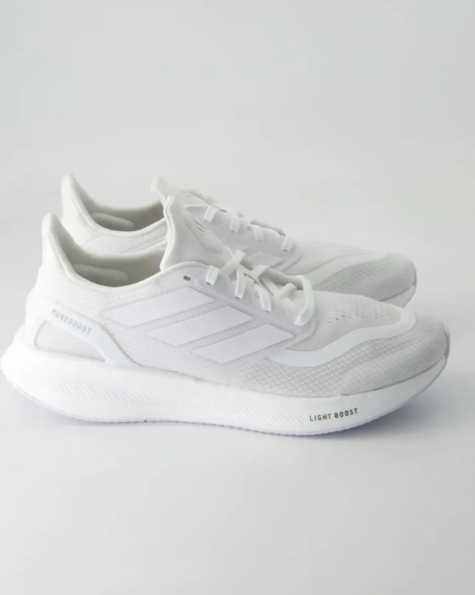 Pureboost 5 Sneaker in Weiß