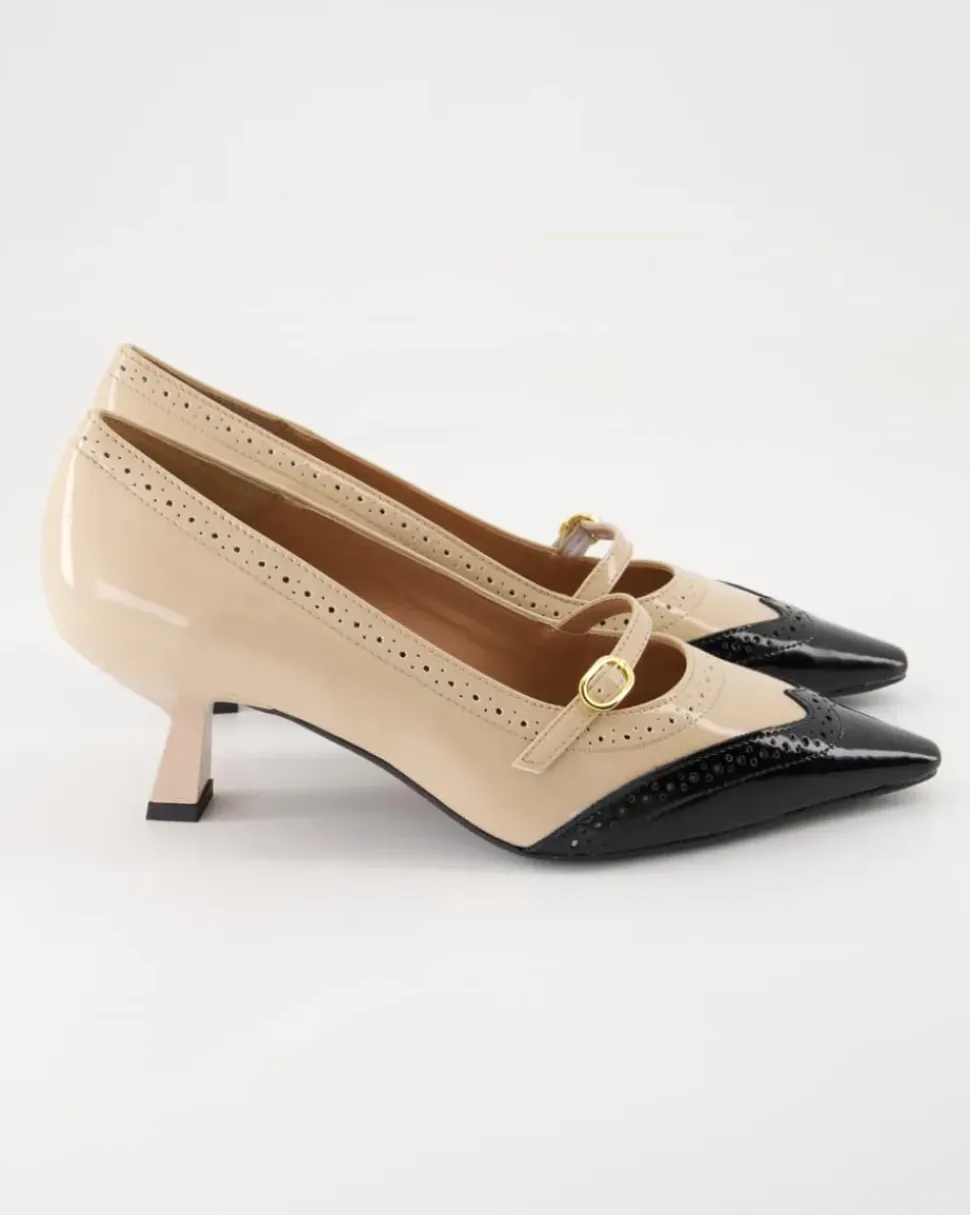 P01627V Pumps in Beige