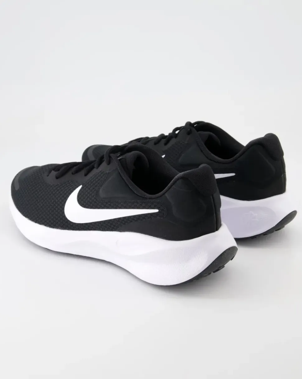 Revolution 7 Sportschuhe in Schwarz