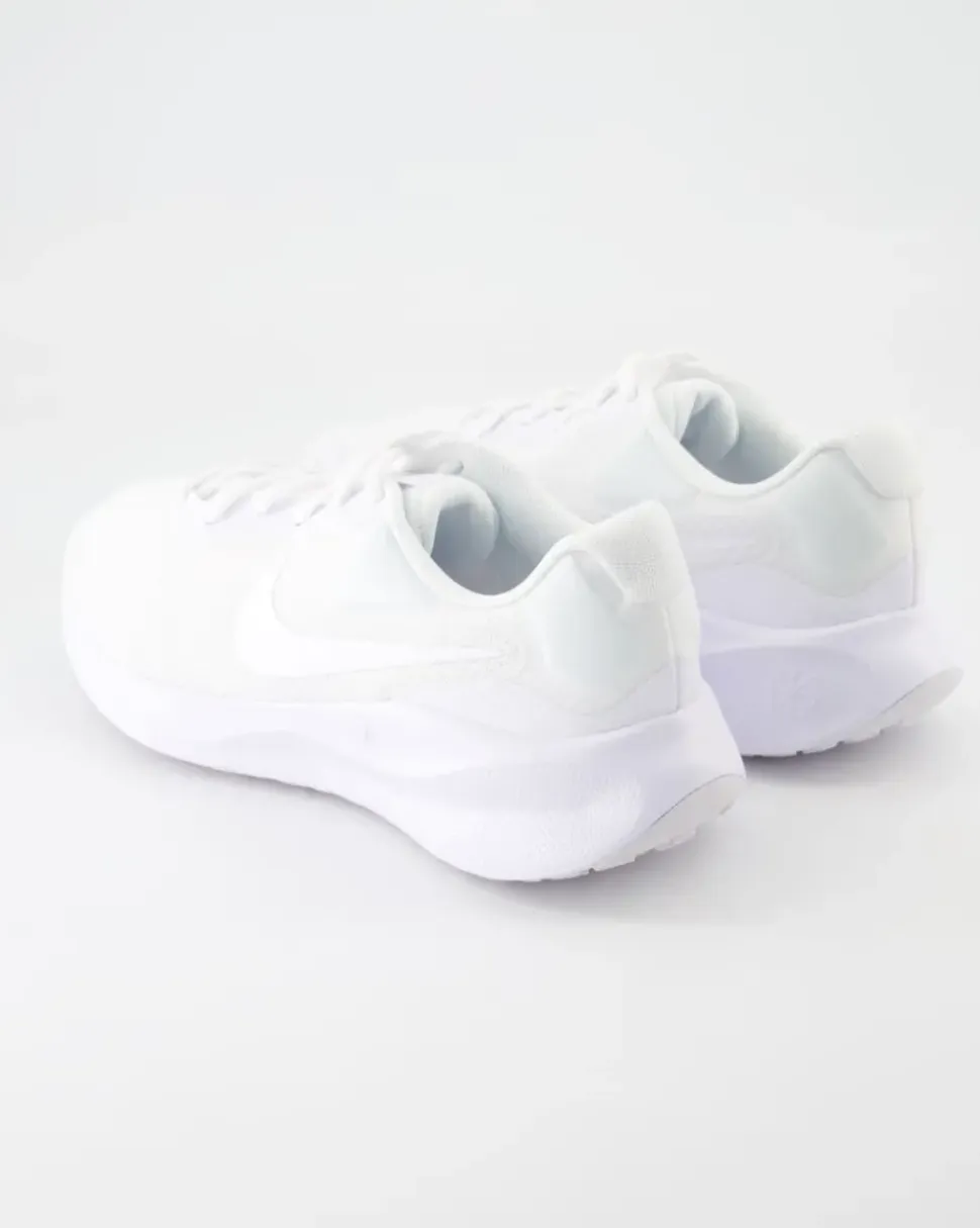Revolution 7 Sportschuhe in Weiß