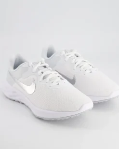 Revolution Sportschuhe in Weiß