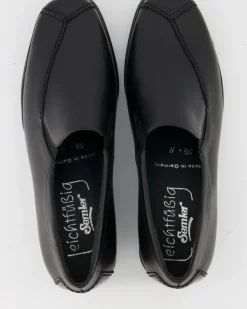 RIA Slipper in Schwarz