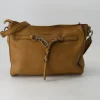 Ride Easy Handbag Umhängetasche in Beige