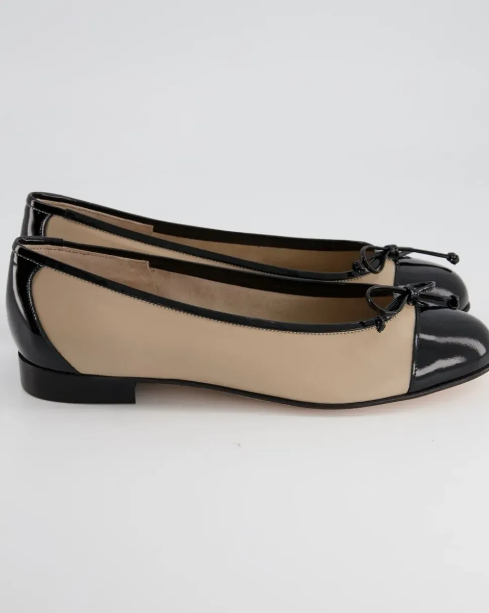 Roon Ballerinas in Beige