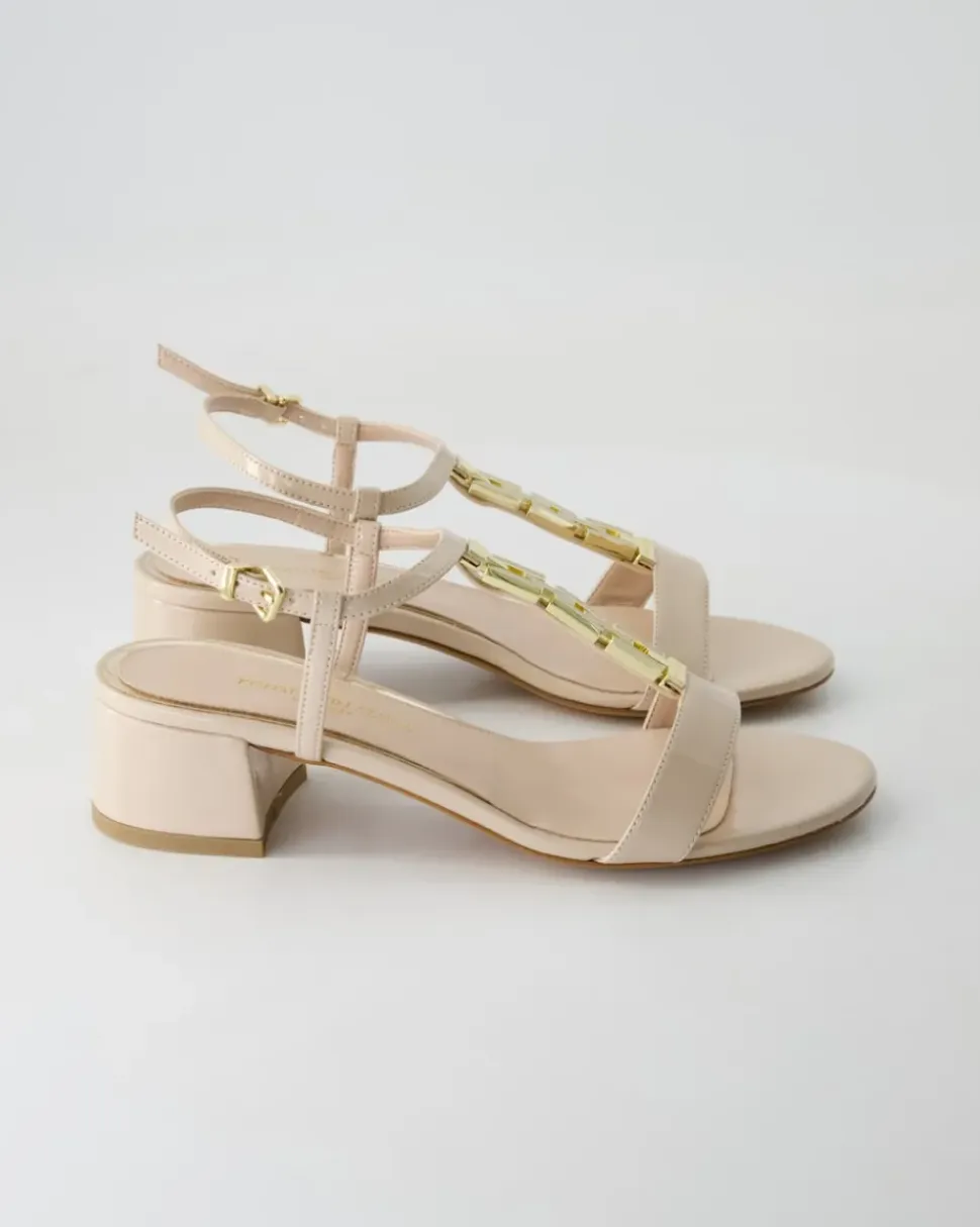 5303-502 Sandalen in Beige