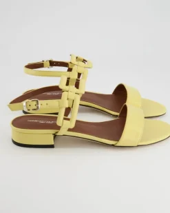 3184 Sandalen in Gelb