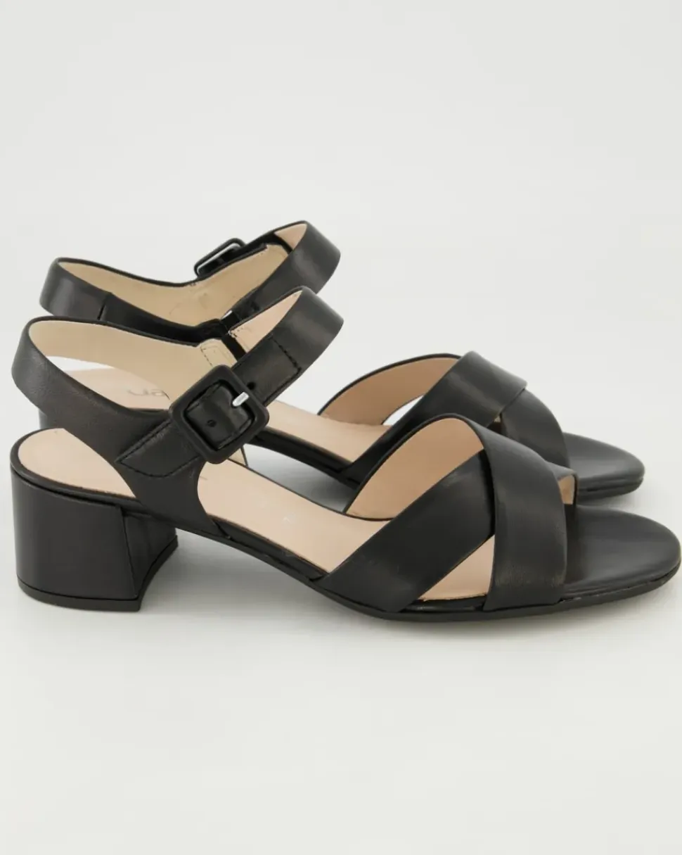22.913.27 Sandalen in Schwarz