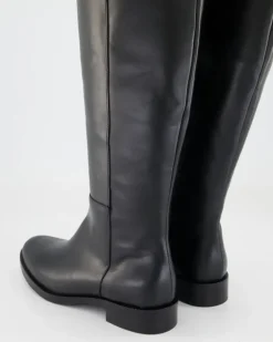 2074 Schaftstiefel in Schwarz