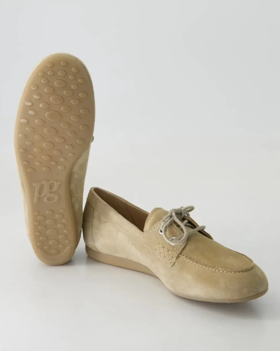 1136 Schnürschuhe in Beige
