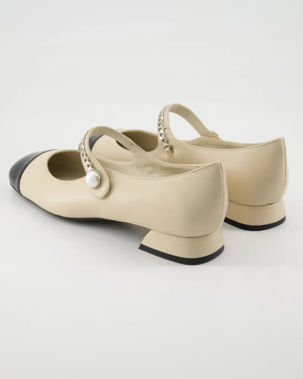 SELENE Ballerinas in Beige