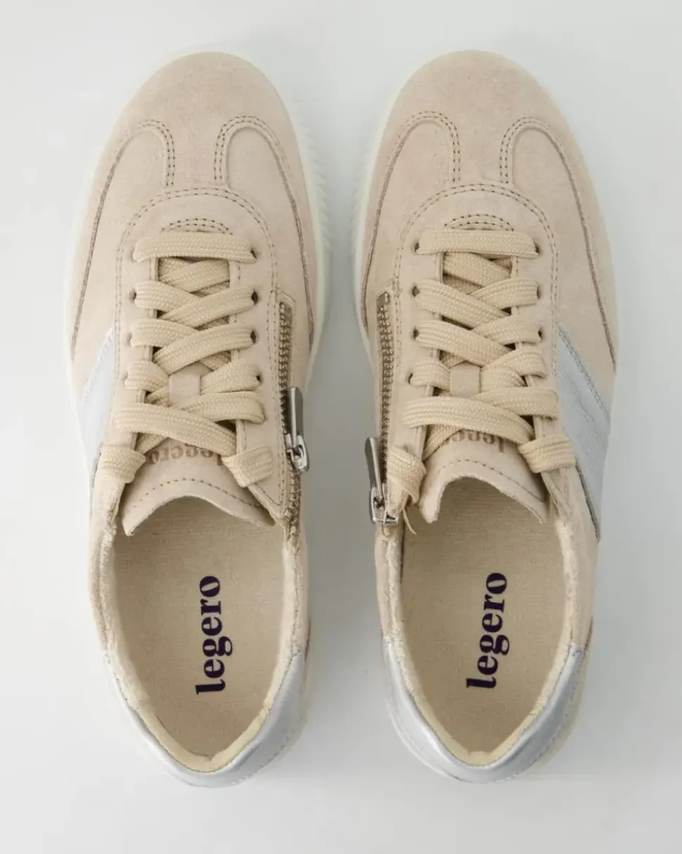 Silence Sneaker in Beige