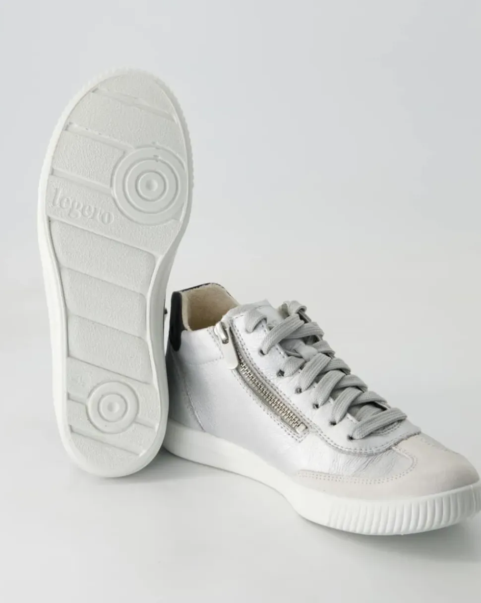 Silence Sneaker in Silber