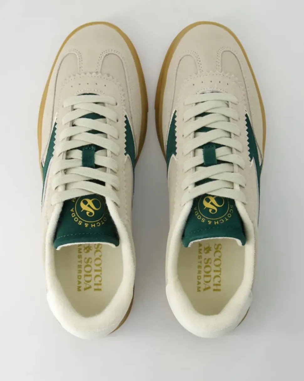 Slim Sneaker in Beige
