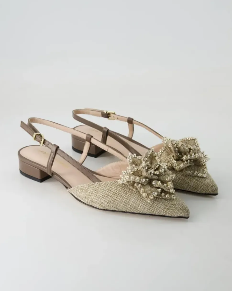 244 Slingpumps in Beige