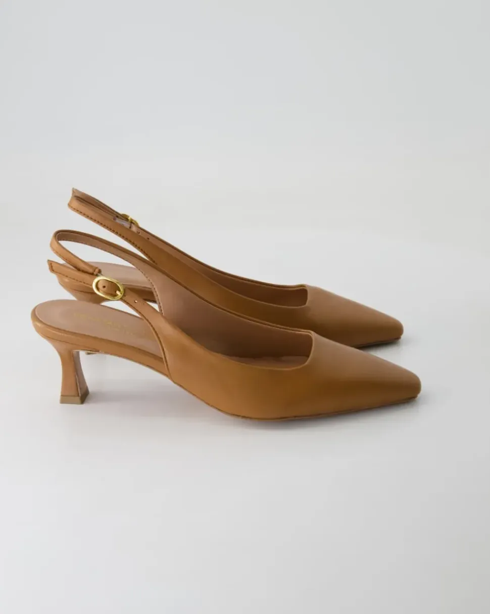 7023-330 Slingpumps in Braun