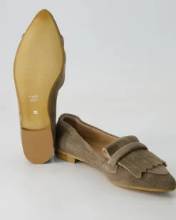 2023-02 Slipper in Beige