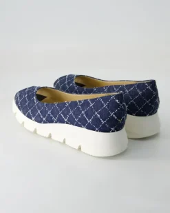 31440 Slipper in Blau