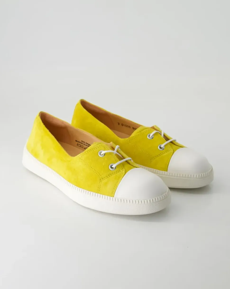 3-001096-6000 Slipper in Gelb