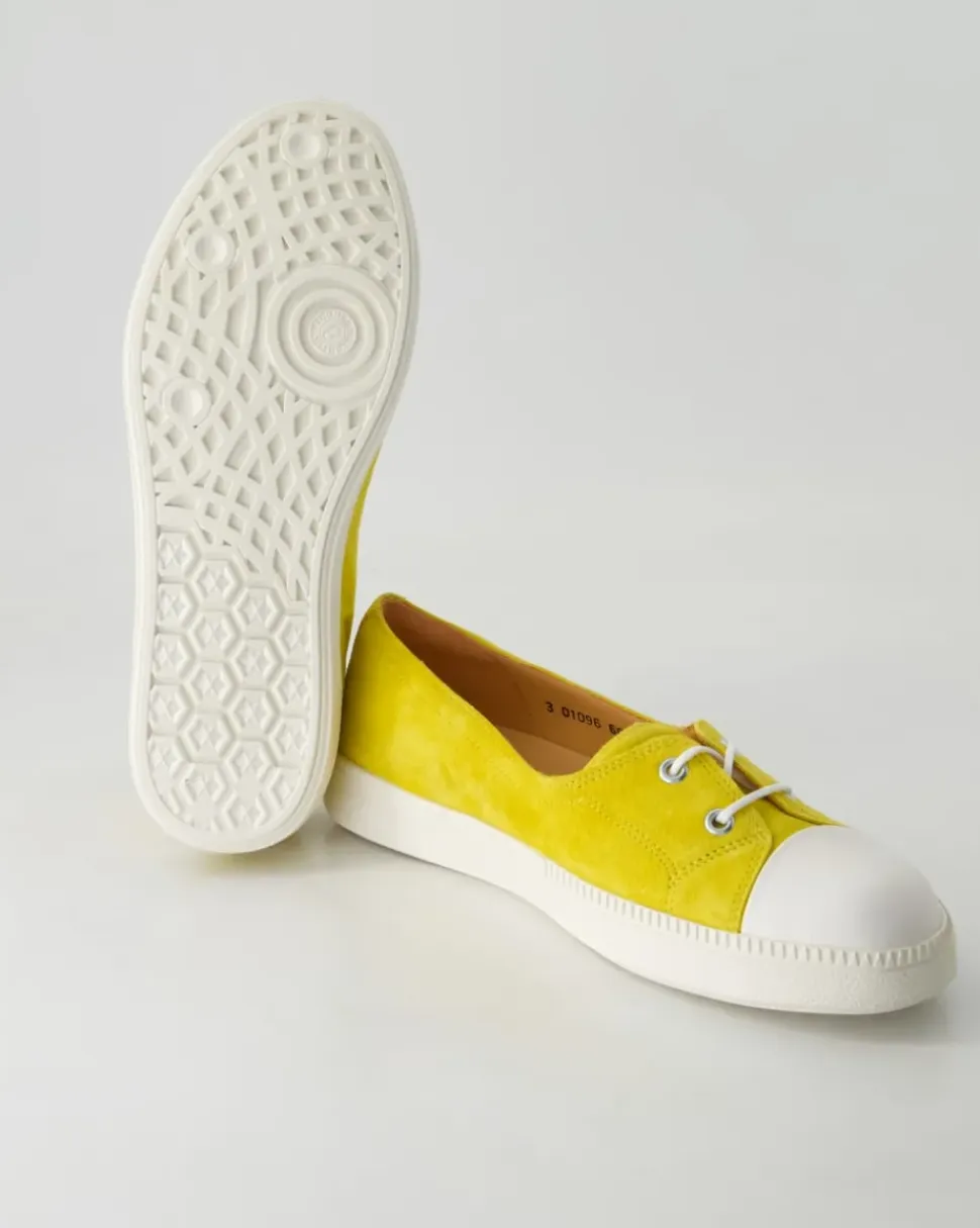 3-001096-6000 Slipper in Gelb