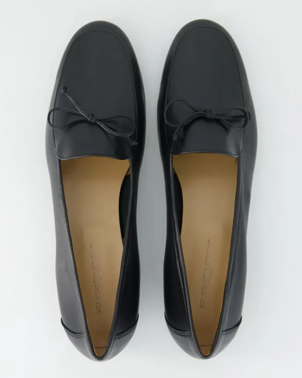 8340 Slipper in Schwarz
