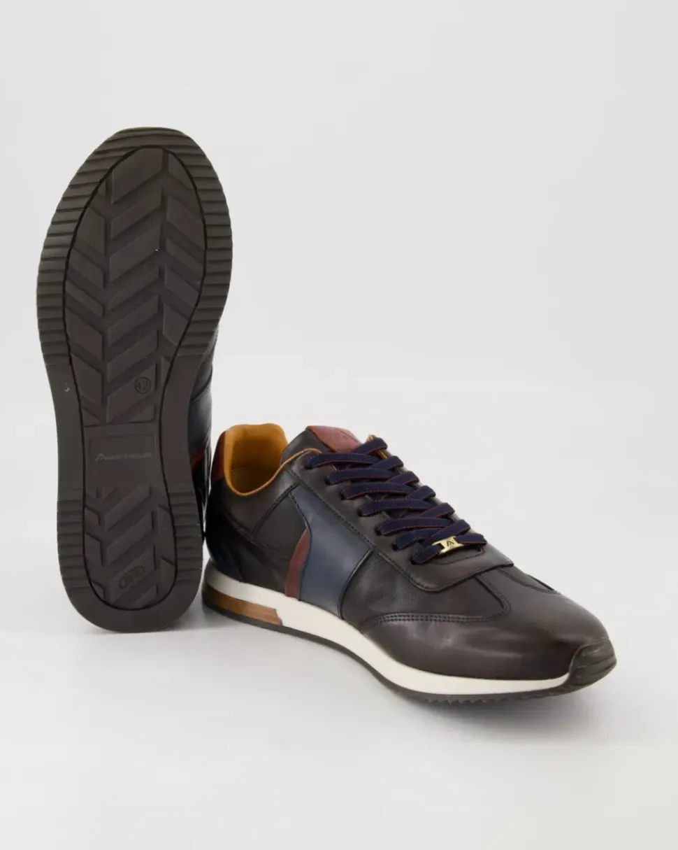 Slow Sneaker in Braun