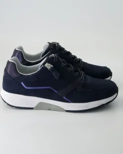 66.878.36 Sneaker in Blau